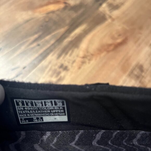 Skechers Fiesta Mary Jane - Picture 3 of 5